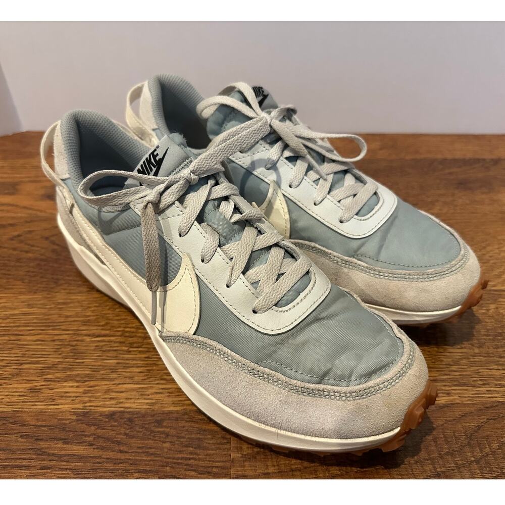 Nike Waffle Debut Women’s Sneakers Light Blue Size 11 Retro Style Casual Shoes
